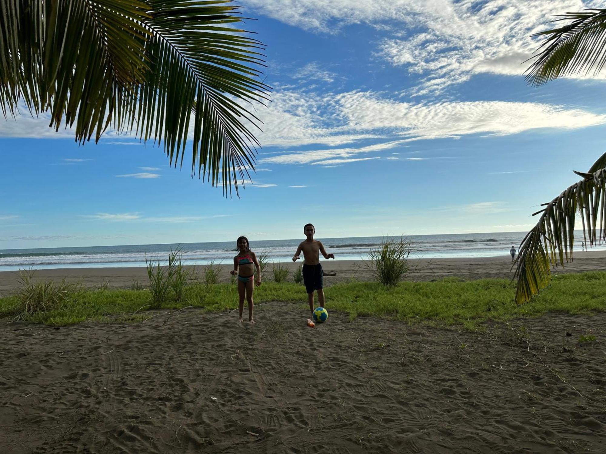 Casa Paraiso Tropical Parrita Kültér fotó